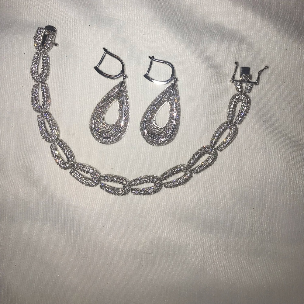 Sparkly Silver Bracelet and Earrings Set